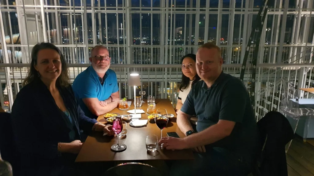 4 persons, sky bar